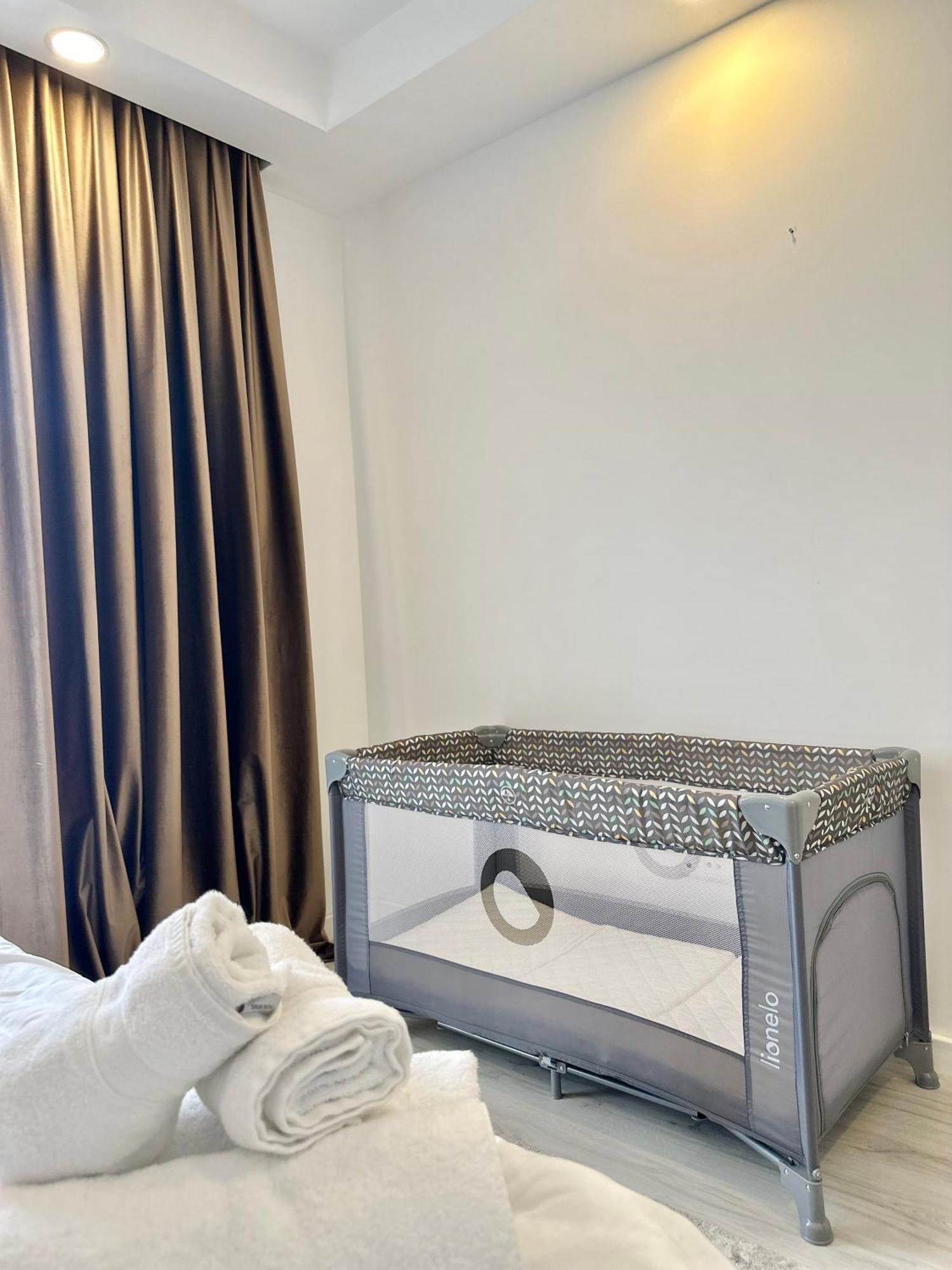 3 Rooms A502 Stayinn By Cosmopolis Bucureşti Exterior foto